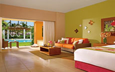 Secrets Royal Beach Punta Cana - Adults Only Junior Suite Pool View