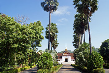 Luang Prabang - Bijuteria Indochinei - mai